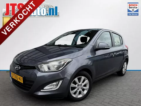 Hyundai I 20 1.2I 86Pk, Apple/Carplay, 4 Nwe Banden, Trekhaak